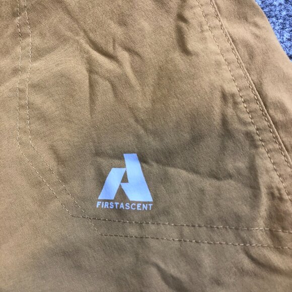 Eddie Bauer First Ascent Shorts Mens 33 Tan Hiking Stretch Cargo 11" Inseam - Picture 2 of 11